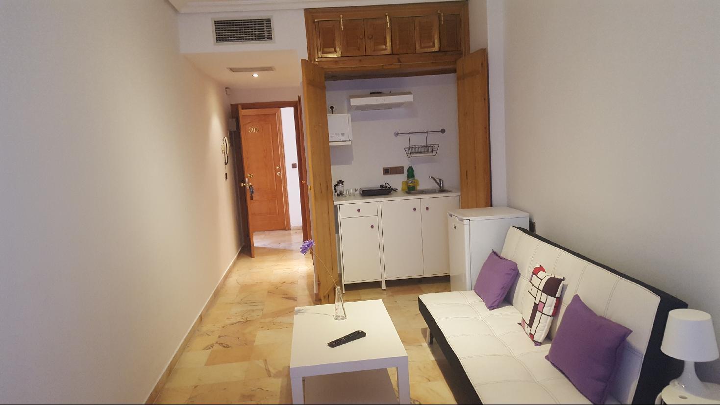 Apartamentos Dona Lola Севиля Екстериор снимка