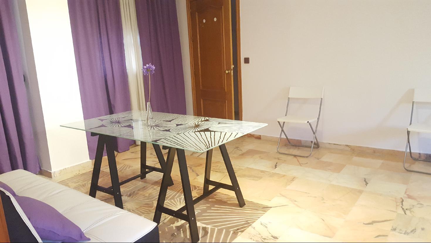 Apartamentos Dona Lola Севиля Екстериор снимка